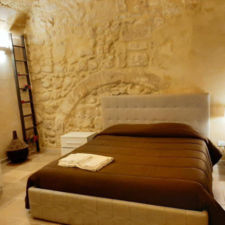 Dimora Salentina Via Scarambone Lecce Apartment Exterior photo