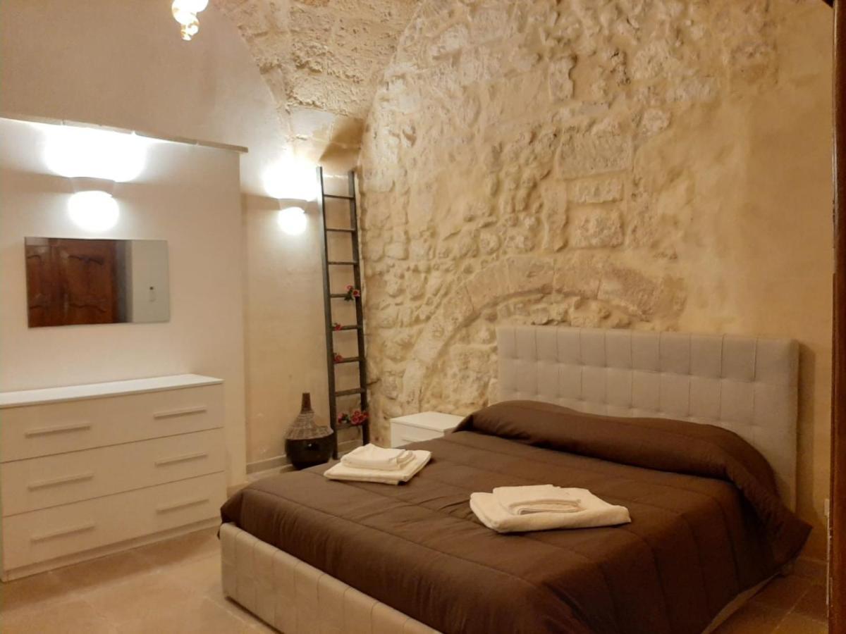 Dimora Salentina Via Scarambone Lecce Apartment Exterior photo