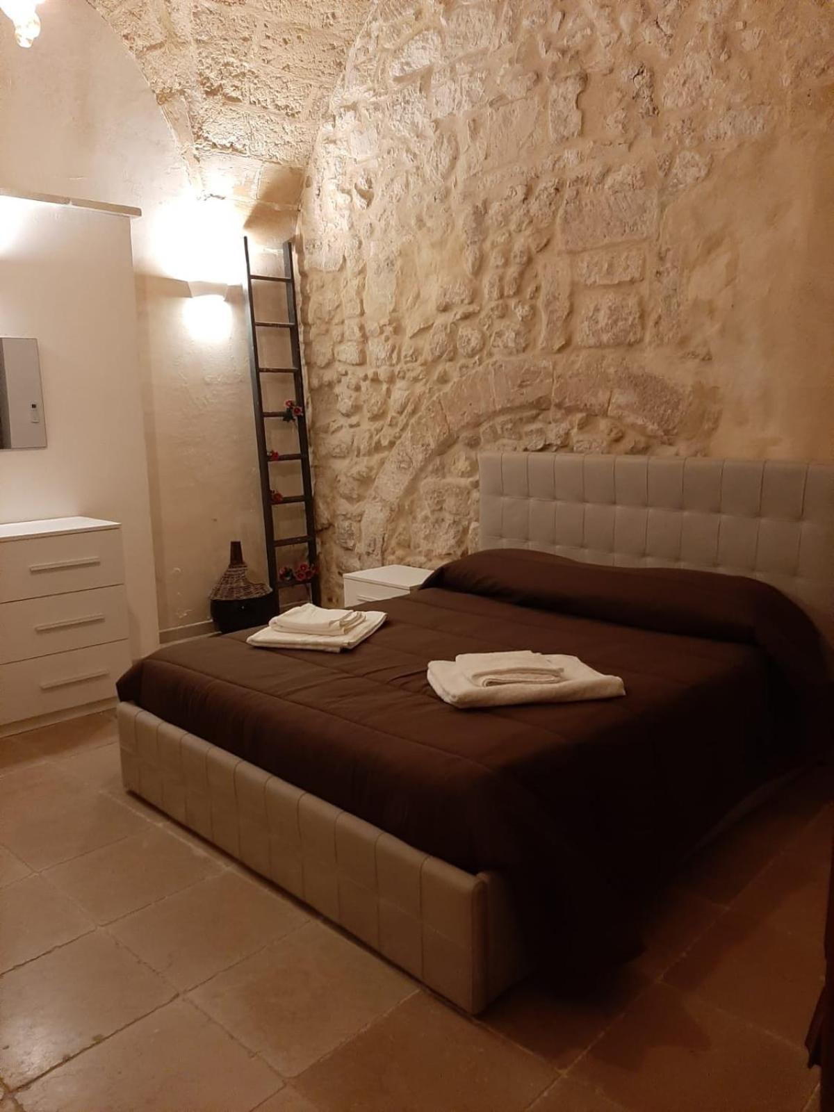 Dimora Salentina Via Scarambone Lecce Apartment Room photo
